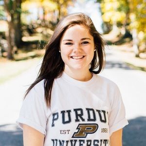 Meet your Posher, Nicole